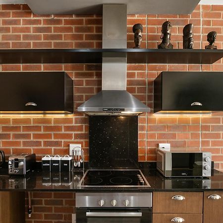 Easy Stay - The Vantage Rosebank Γιοχάνεσμπουργκ Εξωτερικό φωτογραφία