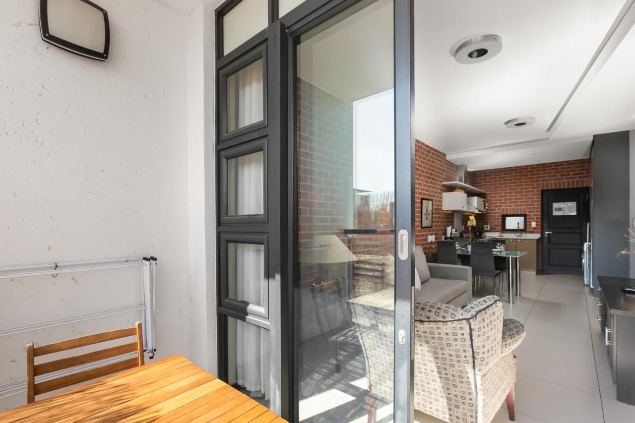 Easy Stay - The Vantage Rosebank Γιοχάνεσμπουργκ Εξωτερικό φωτογραφία