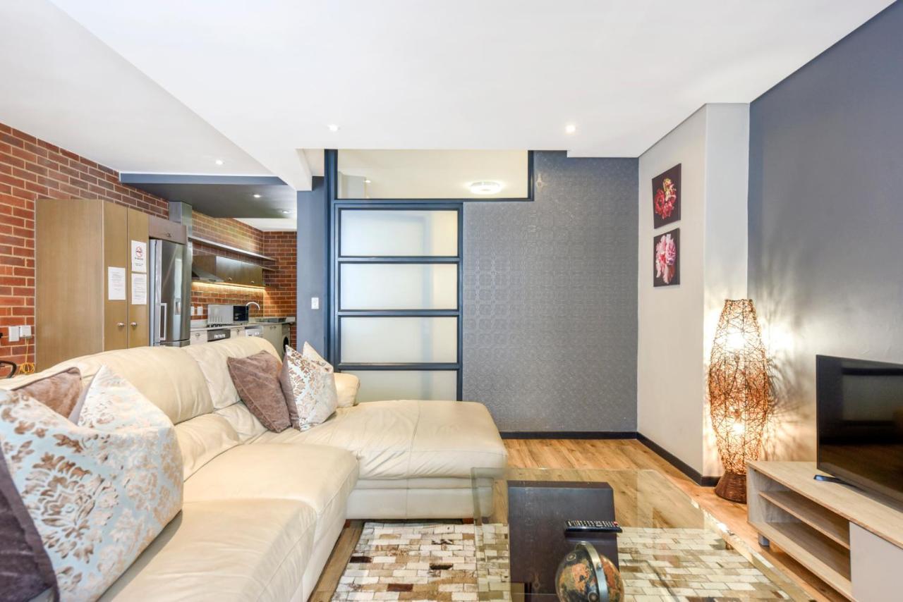 Easy Stay - The Vantage Rosebank Γιοχάνεσμπουργκ Εξωτερικό φωτογραφία